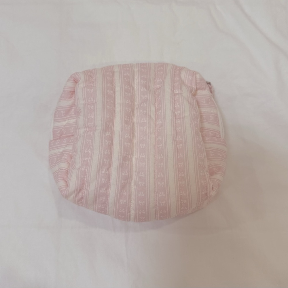 Hollister Makeup bag